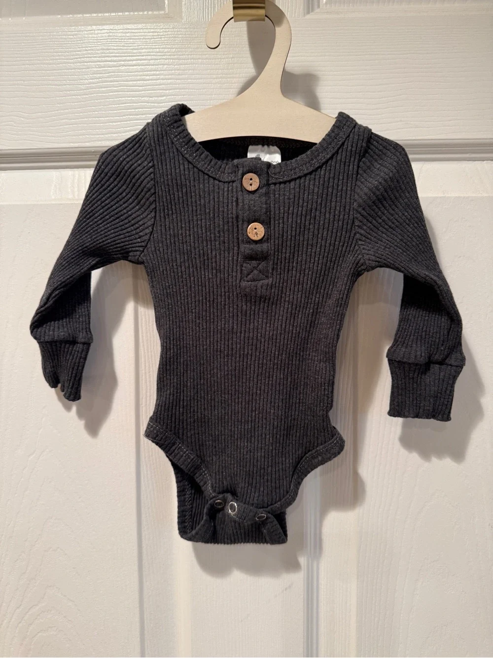 Little One Shop Charcoal Gray Ribbed Stretch Long-Sleeve Henley Onesie 6M